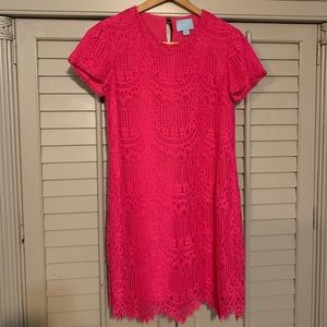 CeCe Size 4 pink dress. Stretchy and silky lace.